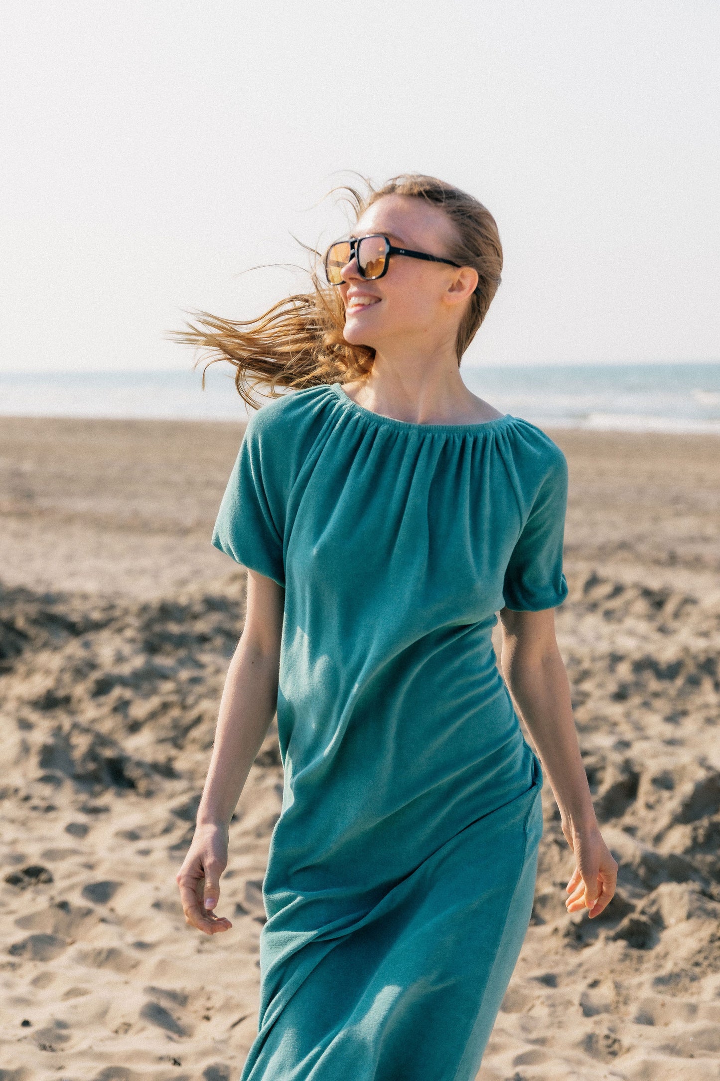 Robe ample décolleté rond froncé - version longue
